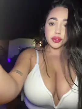 Snapshot of SofiaWildee chatting on 02.05.26 SofiaWildee online show from 02.05.26