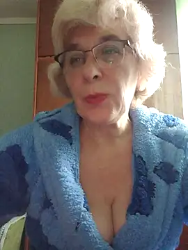 52MiaLove02 online show from 10.25.25