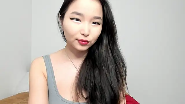 Snapshot of Soyun_Mia chatting on 04.16.26 Soyun Mia online show from 04.16.26