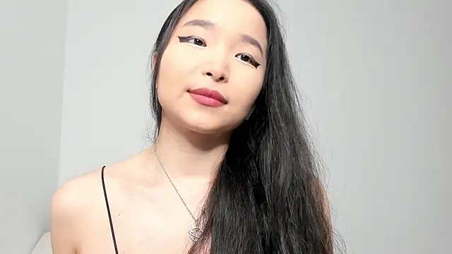 Snapshot of Soyun_Mia chatting on 05.19.26 Soyun Mia online show from 05.19.26