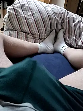 Snapshot of boxerundsocken91 chatting on 09.24.25 boxerundsocken91 online show from 09.24.25