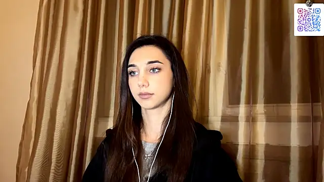 LinaMour online show from 11.08.25