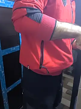 Snapshot of yazinyazin1 chatting on 11.02.25 yazinyazin1 online show from 11.02.25