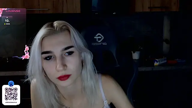 DevilishKayla online show from 10.05.25