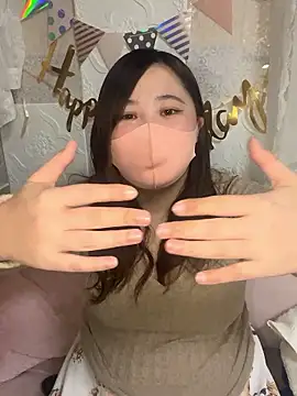 Snapshot of kotone_blossom_x chatting on 12.18.25 kotone blossom x online show from 12.18.25