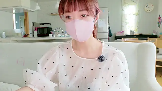 Snapshot of SUZU_1201 chatting on 07.06.26 SUZU 1201 online show from 07.06.26