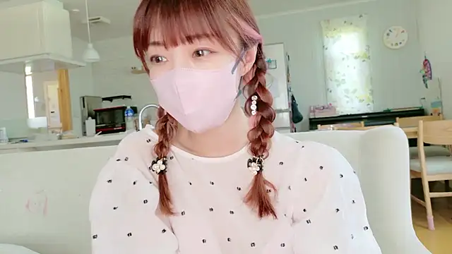 Snapshot of SUZU_1201 chatting on 07.21.26 SUZU 1201 online show from 07.21.26