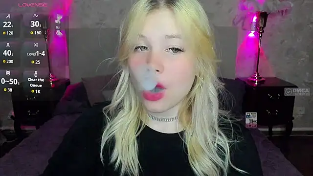 Diana Dream online show from 10.25.25