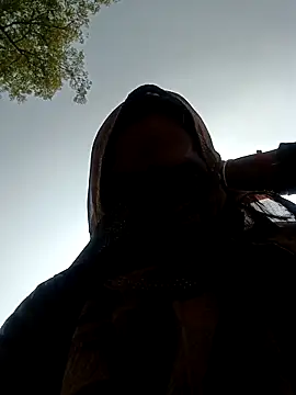 Jan 643 online show from 10.16.25