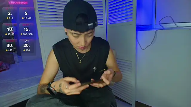 Eryx Eriscor online show from 11.21.25