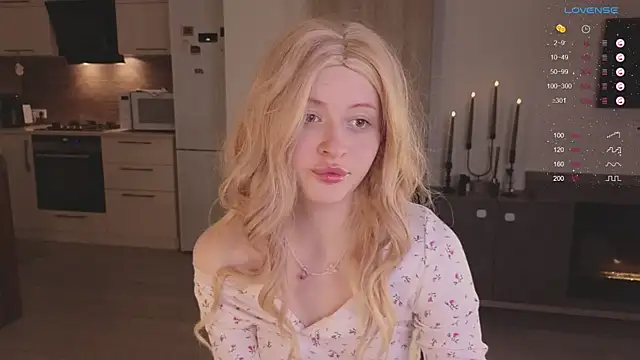 SabrinaCharm  online show from 04.16.26