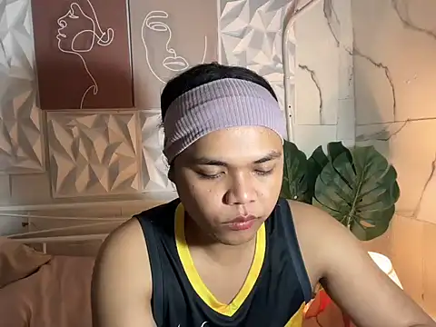 Snapshot of Sassy_lenarxx chatting on 03.29.26 Sassy lenarxx online show from 03.29.26