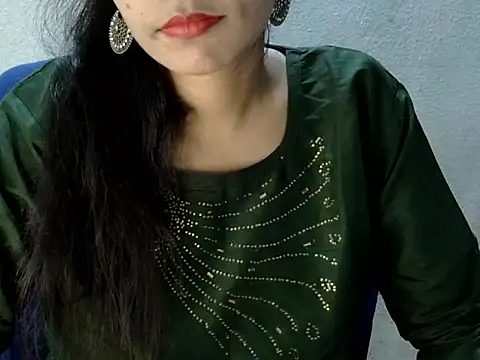 Neha Sharma1 online show from 10.11.25