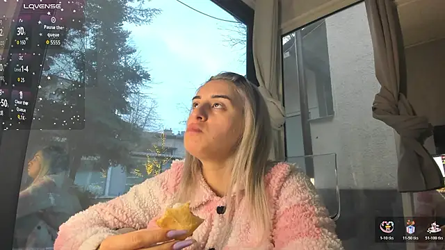 Ella Vee online show from 02.09.26