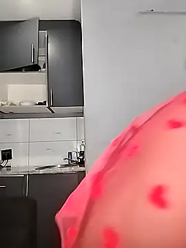 Snapshot of Melanin2002 chatting on 04.13.26 Melanin2002 online show from 04.13.26