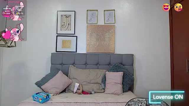  naomi s online show from 01.06.26