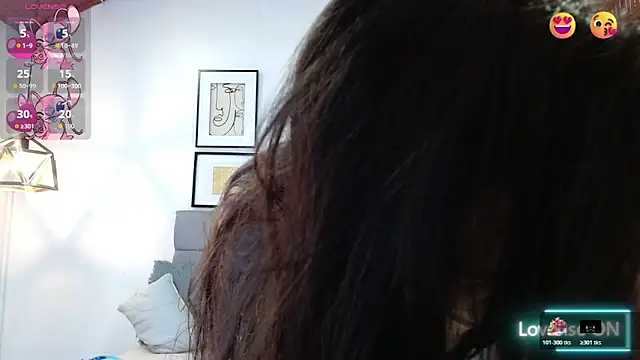  naomi s online show from 01.08.26