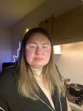 MartaXLove online show from 11.28.25