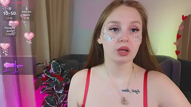 Snapshot of HoneyLace_ chatting on 02.14.26 HoneyLace online show from 02.14.26