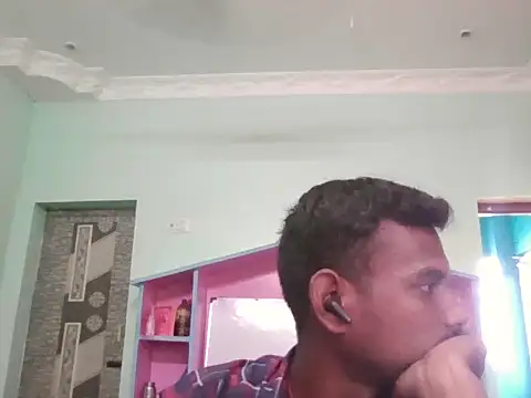 Snapshot of Tamilgud23 chatting on 10.22.25 Tamilgud23 online show from 10.22.25