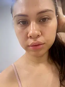 Layla fontainex x online show from 06.02.26