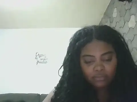 LunaSthena online show from 10.30.25