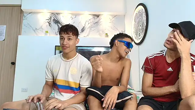 GRETTY BOYS online show from 10.20.25