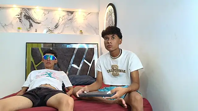 LONDON BOYS1 online show from 11.01.25