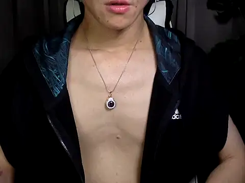 Snapshot of Zzchu chatting on 09.14.25 Zzchu online show from 09.14.25