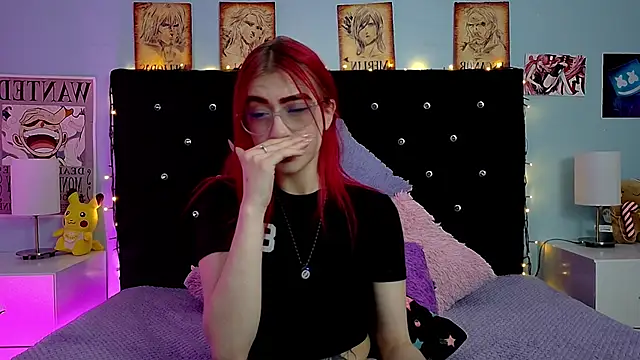 Snapshot of lizz_bela1 chatting on 06.21.26 lizz bela1 online show from 06.21.26
