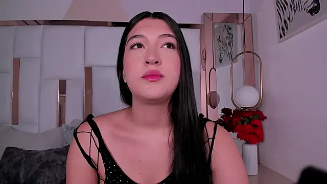 chloeriveraa online show from 01.19.26