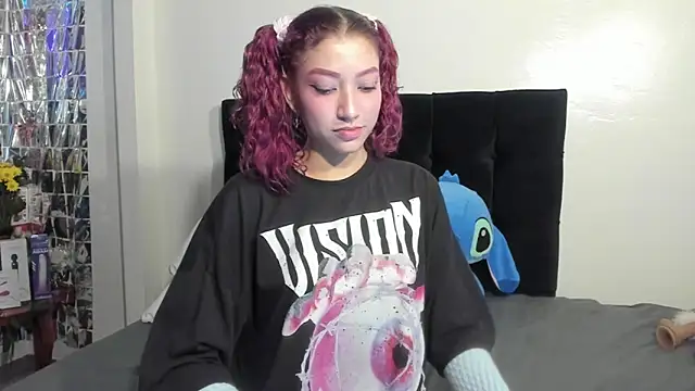 Snapshot of sophia_arevalo chatting on 05.12.26 sophia arevalo online show from 05.12.26