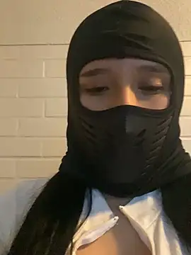 Snapshot of Franchiigtita chatting on 10.03.25 Franchiigtita online show from 10.03.25