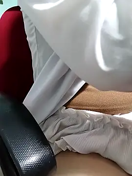 Snapshot of Tasu774 chatting on 11.14.25 Tasu774 online show from 11.14.25