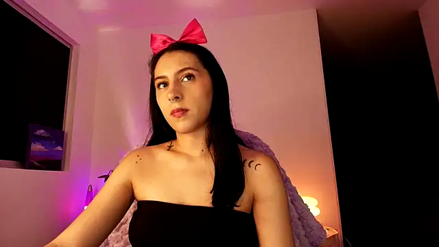 violethun  online show from 10.14.25