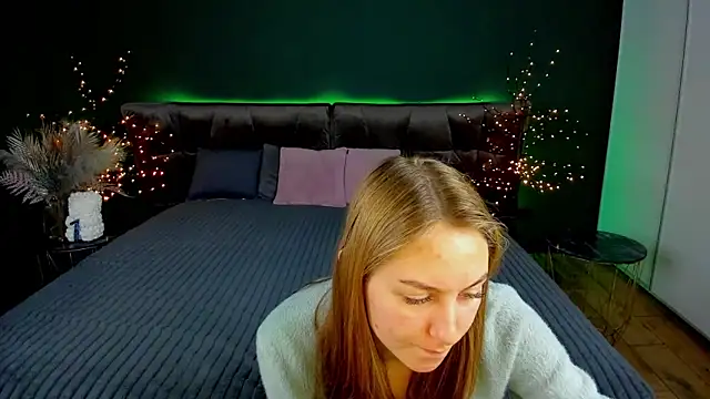 MilaAddams online show from 11.27.25