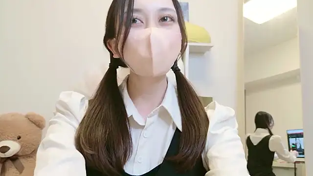 Snapshot of Lemon_o0 chatting on 11.14.25 Lemon o0 online show from 11.14.25