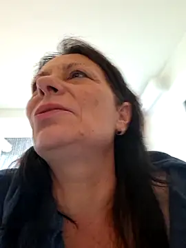 jessyca  online show from 10.23.25