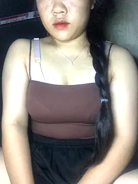 Snapshot of Linhmai_bb chatting on 09.08.25 Linhmai bb online show from 09.08.25