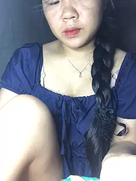 Snapshot of Linhmai_bb chatting on 09.10.25 Linhmai bb online show from 09.10.25