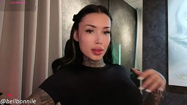 belllbonniie online show from 11.06.25