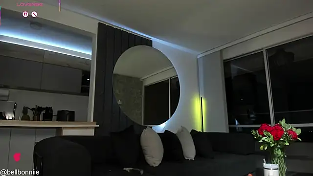 Snapshot of belllbonniie chatting on 06.12.26 belllbonniie online show from 06.12.26