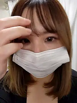 Snapshot of --MIYUKI chatting on 12.01.25 --MIYUKI online show from 12.01.25