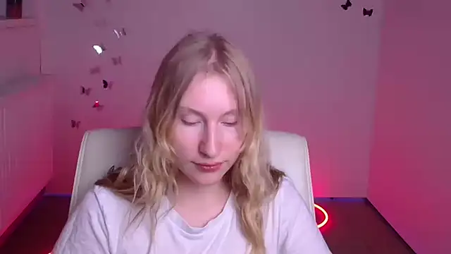 Elizabeth Kissa online show from 09.09.25