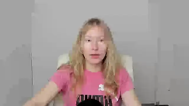 Elizabeth Kissa online show from 10.08.25
