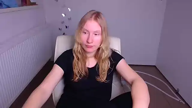 Elizabeth Kissa online show from 10.10.25