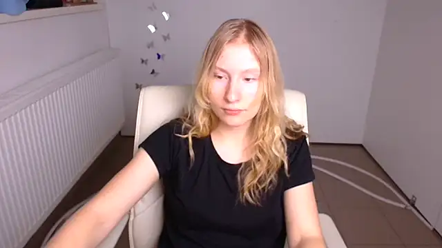 Elizabeth Kissa online show from 10.12.25
