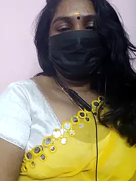 Snapshot of Tamil_Azhaghi25 chatting on 02.07.26 Tamil Azhaghi25 online show from 02.07.26