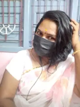 Snapshot of Tamil_Azhaghi25 chatting on 05.16.26 Tamil Azhaghi25 online show from 05.16.26