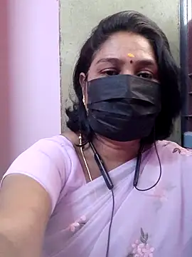 Snapshot of Tamil_Azhaghi25 chatting on 05.21.26 Tamil Azhaghi25 online show from 05.21.26